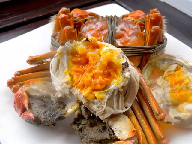 美国卫生局叫停华人吃蟹黄蟹膏！可能致癌！